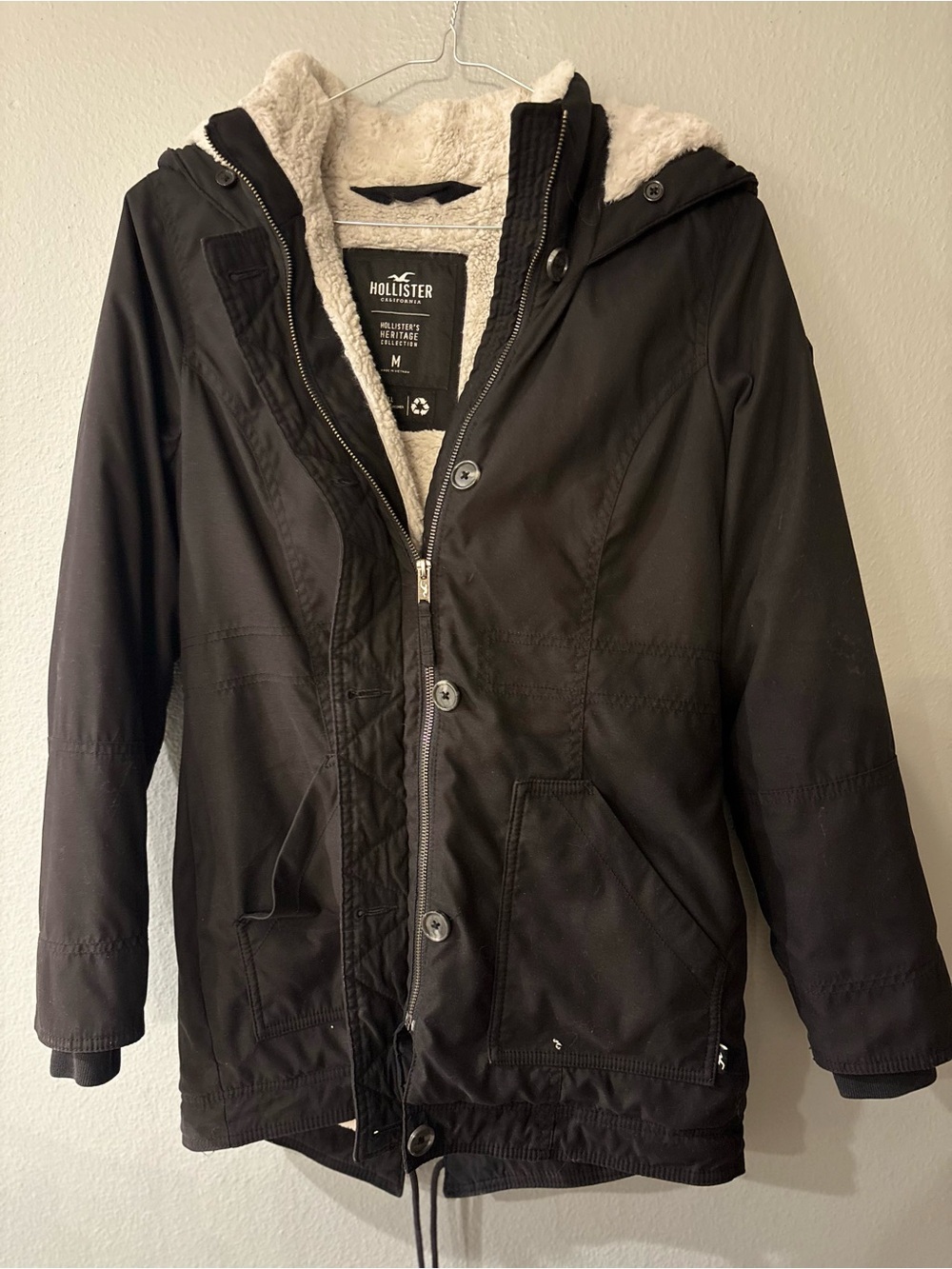 Hollister Men’s Black Sherpa-Lined Parka Jacket